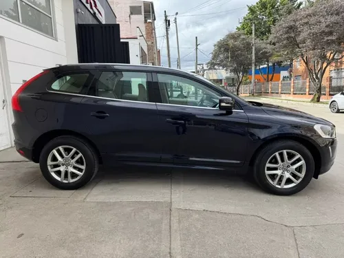 Volvo XC60 2.0 T5 Awd Summum