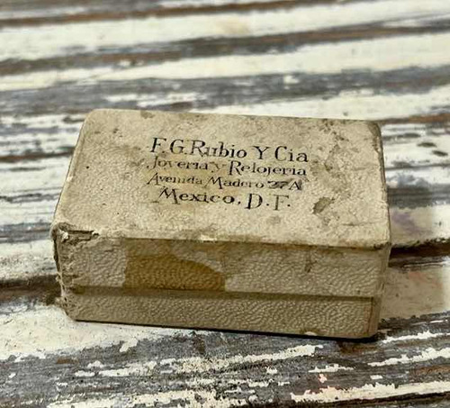 Antiguas Bebés Miniatura Ropa Tejida (Usado)