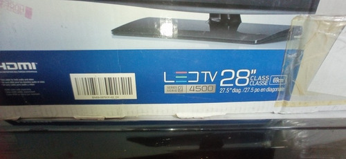 Imagen 3 de 9 de Smart Tv Wifi Samsung 28 Un28h4500 Nuevo Pantalla Partida