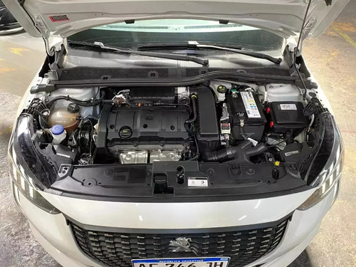 Peugeot 208 1.6 Feline Tiptronic