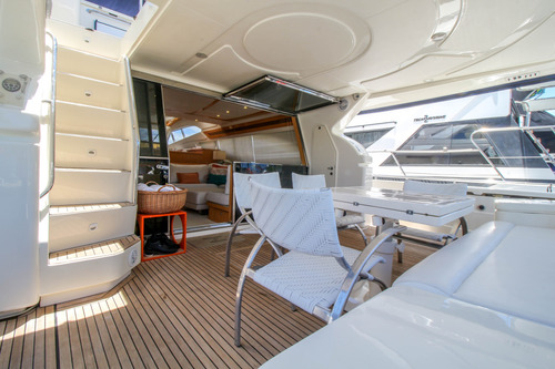 Ferretti 70 - Fly 02x Man 1550hp - 04 Suites