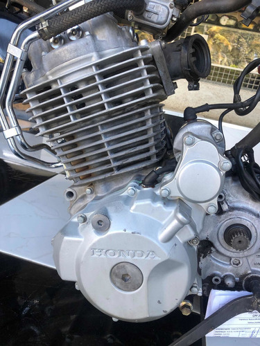 Imagem 2 de 8 de Motor Honda Nx 400 Falcon 2007 C/ Nota Fiscal E Baixa Detra