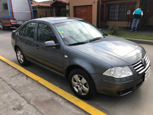 Imagen 7 de 16 de Volkswagen Bora 2.0 Trendline Mt / Nafta / 2009