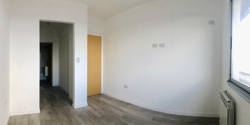 Departamento En Venta En Liniers