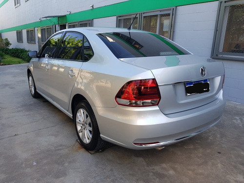 Volkswagen Polo 1.6 Comfortline Tiptronic 2016