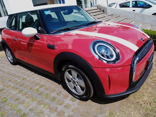 Imagen 3 de 12 de Mini Cooper 2022 Essential 3 Puertas Mt