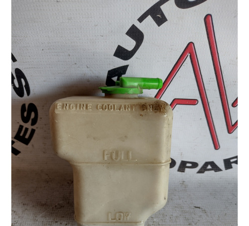 Deposito Recuperador Anticongelante Geo Tracker Suzuki 93/98 (Usado)