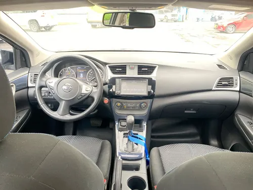 Nissan Sentra 1.8 B17 Fl Sr