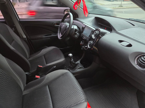 Toyota Etios 1.5 Sedan Xls