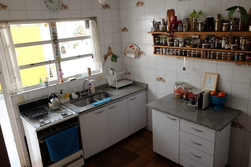 Venta-duplex De 4 Amb. C/patio Y Cochera Cubierta