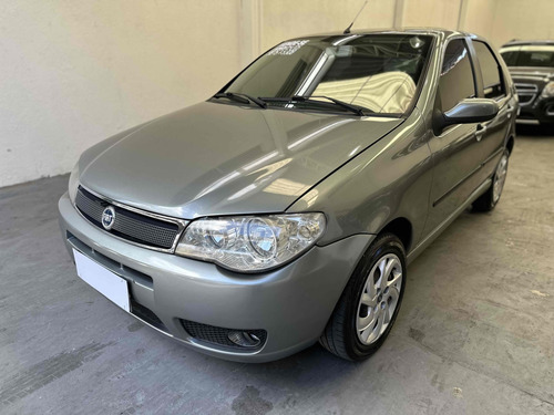 Fiat Palio 1.8 MPI HLX 8V FLEX 4P MANUAL