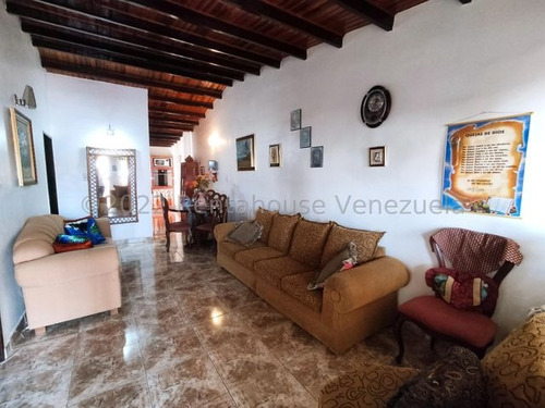 Imagen 7 de 30 de Casa En Venta Zona Norte Barquisimeto Lara Rah. 23-105895 // Invierta Seguro Con Rentahouse//