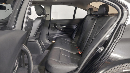 BMW Serie 3 2.0 328i Luxury 245cv At