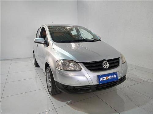 Imagem 2 de 12 de Volkswagen Fox 1.0