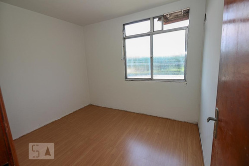 Apartamento À Venda - Irajá, 3 Quartos, 75 - S893010413