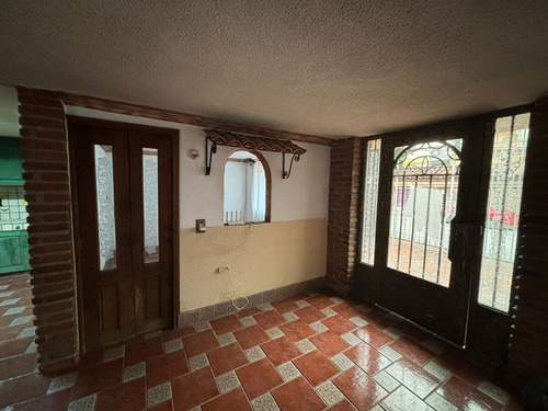 Venta Casa Estilo Rustico En Jardines De Atizapán