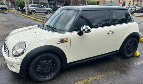 Mini Cooper R56 1.6 Coupe