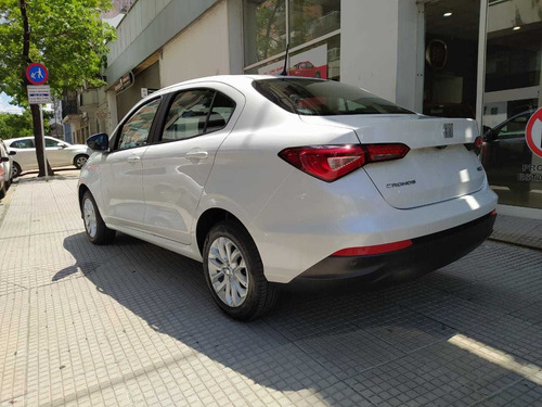 Imagen 4 de 13 de Fiat Cronos Drive Pack Conectividad 1.3 Gse 0km 2021-
