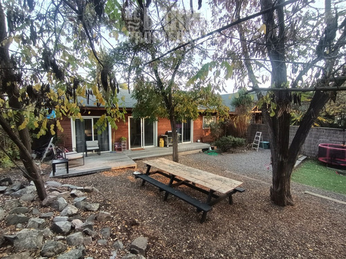 Casa En Arriendo De 2 Dorm. En Colina