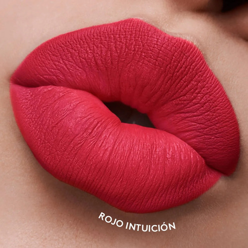 Labial Barra Larga Duracion Colorfix 24h Varios Tonos Esika Rojo Intuicion