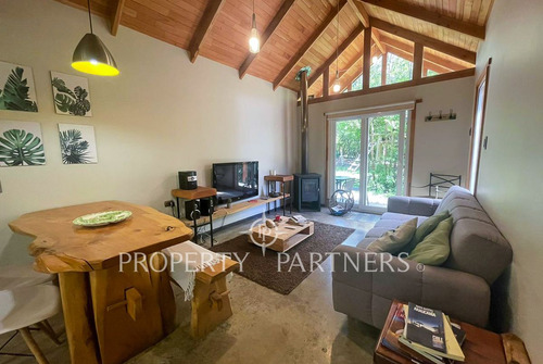Casa En Parcela Con Tres Cabañas
