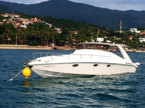 Lancha Magnum 39, 2015, 02 4.2 Diesel - Marina Atlântica