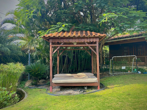 Casa En Lomas De Cocoyoc
