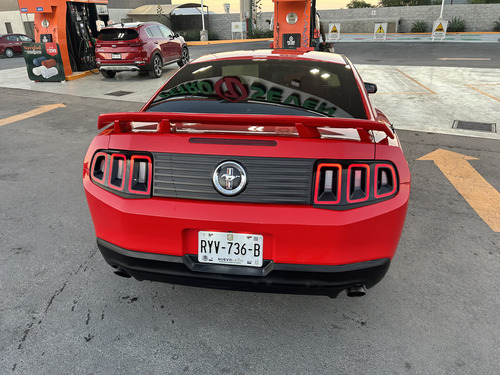 Ford Mustang Lujo V6 Mt