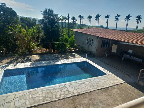 1.000 M², Casa Com 02 Dormitórios, Churrasqueira E Piscina!!