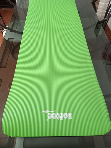 Colchoneta Mat Yoga Goma Eva 200 X 60cm X 1.5cm Verde (Usado)