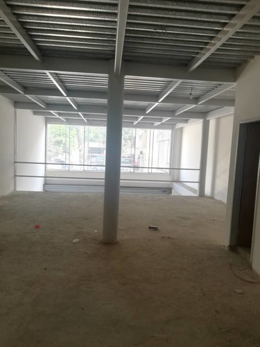 Imagen 11 de 11 de Se Alquila Local C.c. Millenion 04144127897