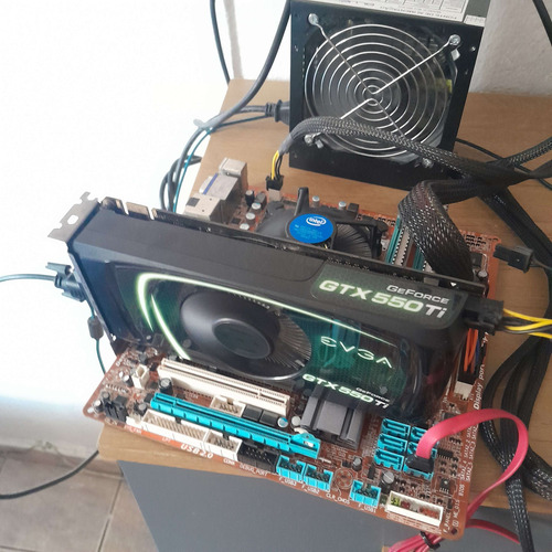 Placa De Video Evga Gtx 550ti 1gb Ddr5 Semi Nova