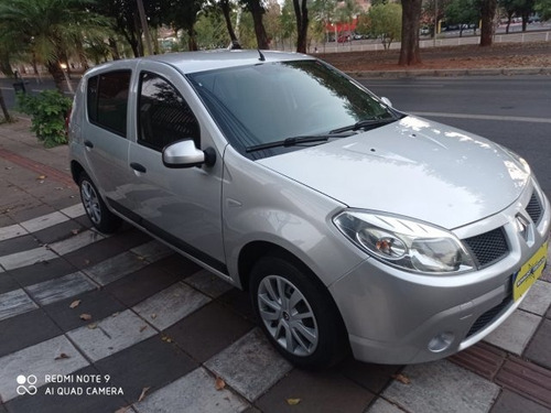 Imagem 1 de 5 de Sandero 1.6 Expression 8v Flex 4p Manual