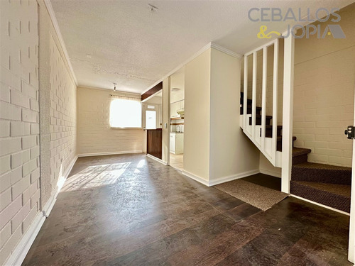 Casa En Venta De 2 Dorm. En Quilpué