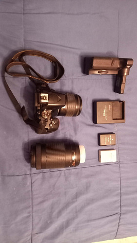  Nikon D3500+2lentes 1855 Y 70300+2 Batery +bat Grip +maleta
