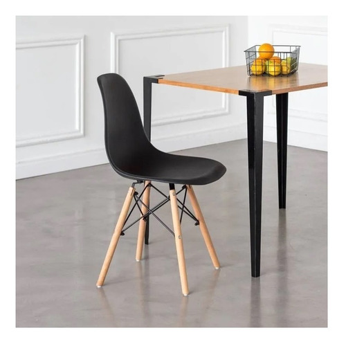 Imagen 3 de 3 de Silla de comedor Garden Life Eames, estructura color negro, 1 unidad