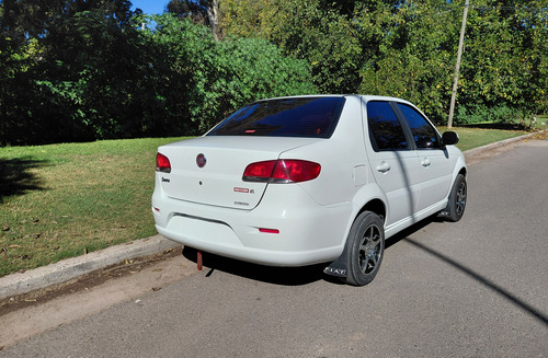 Fiat Siena 1.4 El My 2015