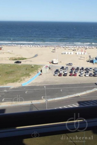 Imagen 1 de 11 de Apartamento 1ra Linea Playa Brava Punta Del Este