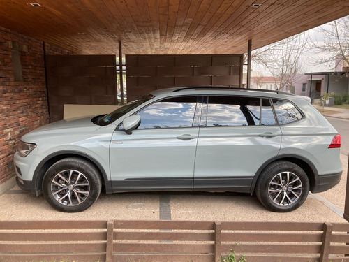 Imagen 2 de 7 de Volkswagen Tiguan Allspace 250 Tsi Dsg