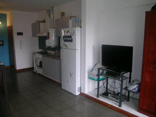 Departamento En Alquiler En Campana Monoambiente Centro