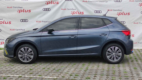Imagen 2 de 15 de Seat Ibiza 2019 5p Xcellence L4/1.6 Man Paq. Seg.