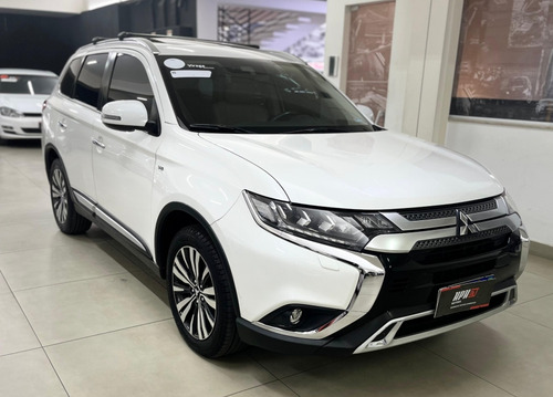 Mitsubishi Outlander 3.0 MIVEC V6 GASOLINA HPE-S AWD AUTOMÁTICO