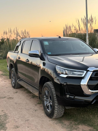 Toyota Hilux 4x4 Dc Srv 2.8 Tdi 6 At