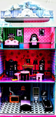 Monster High Goulia Yelps Edición E. 2011 Caja Grande+dvd (Usado)