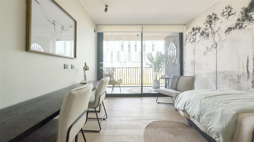 Nuevo, Penthouse: Nueva Costanera, Plaza Del Hoyo