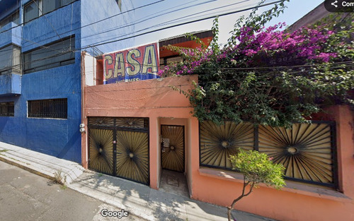 Casa En Venta En, 3 De Mayo Numero 39, San Juan Xalapa. Iztapalapa. Cdmx. Ez15