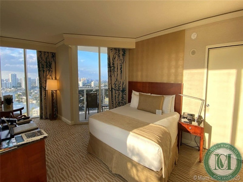 Imagem 8 de 11 de Apartamento - Ap00359 - 67811572
