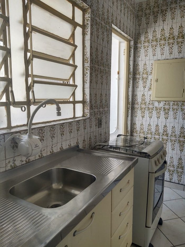 Apartamento À Venda Na Avenida Santos Dumont, Luz, São Paulo - Sp - Liv-9785