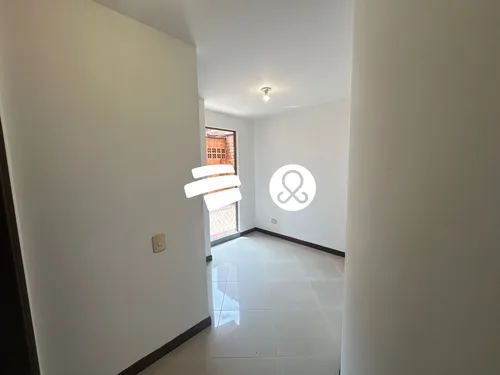 En Venta Apartamento En Laureles