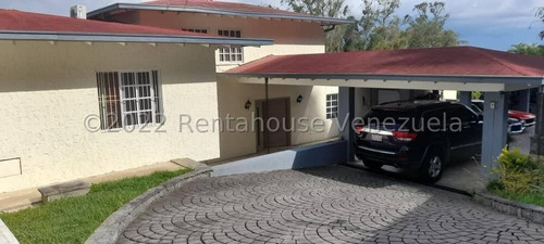 Bello Y Funcional Casa Dúplex En Venta La Lagunita Caracas 2310474